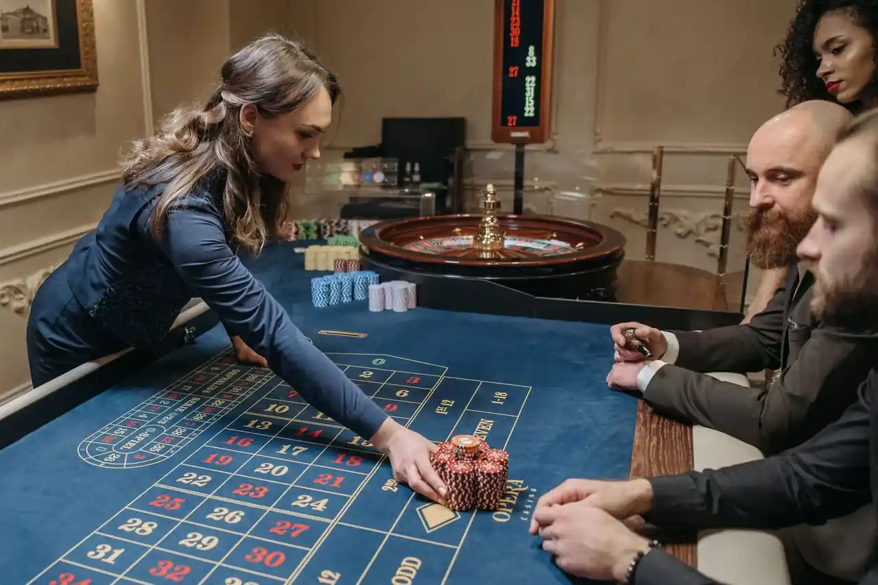 Casino at Sunlitcairn Partners